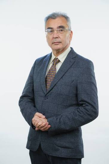 Portret Petrișor Peiu